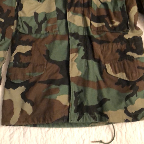 Camoflauge Jacket size Small - Picture 3 of 5